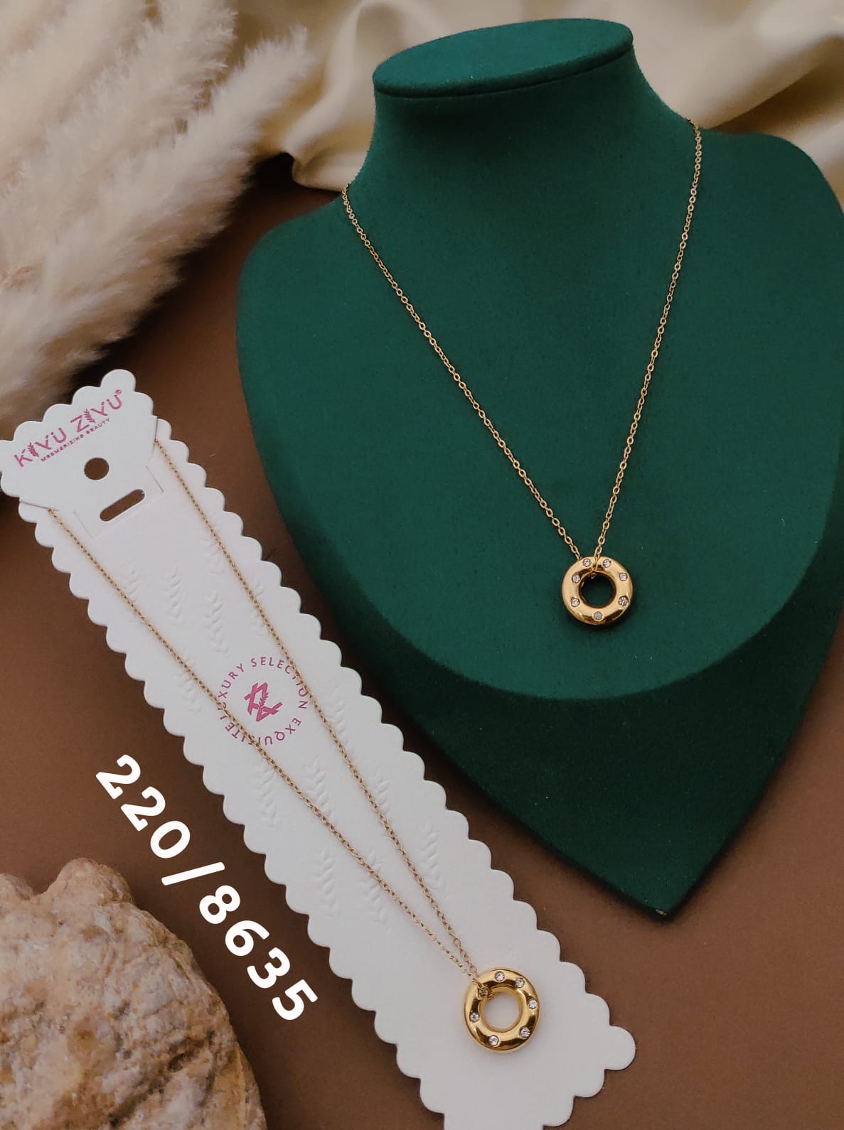 Gold Circle Crystal Pendant Necklace