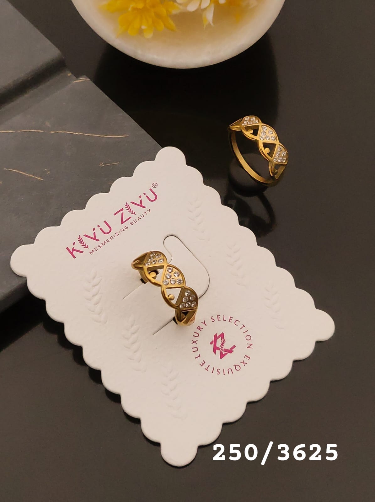 Elegant Gold-Tone Triple Oval Crystal Ring