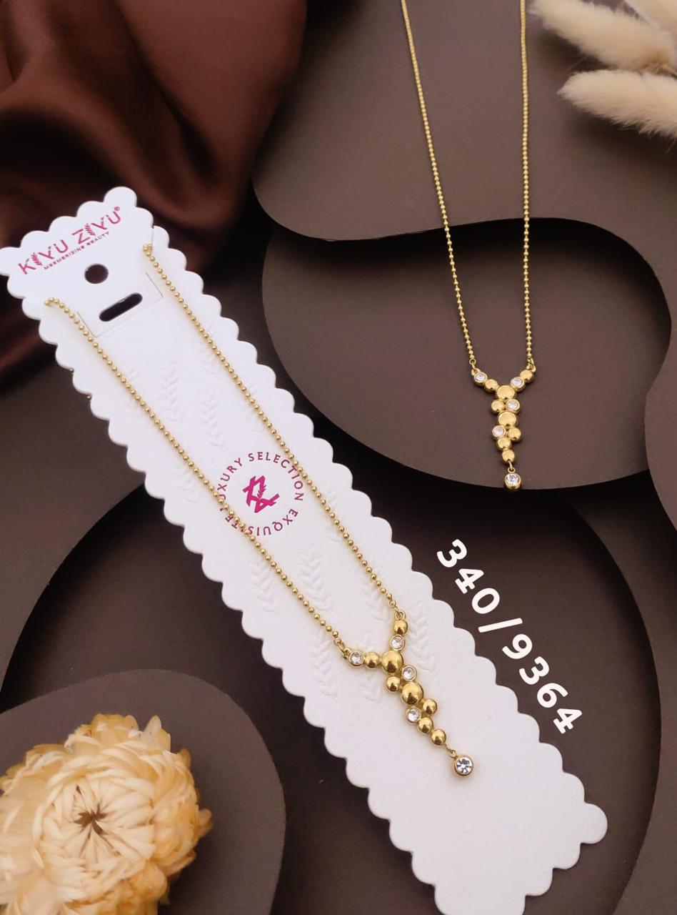Elegant Gold Beaded Crystal Drop Necklace