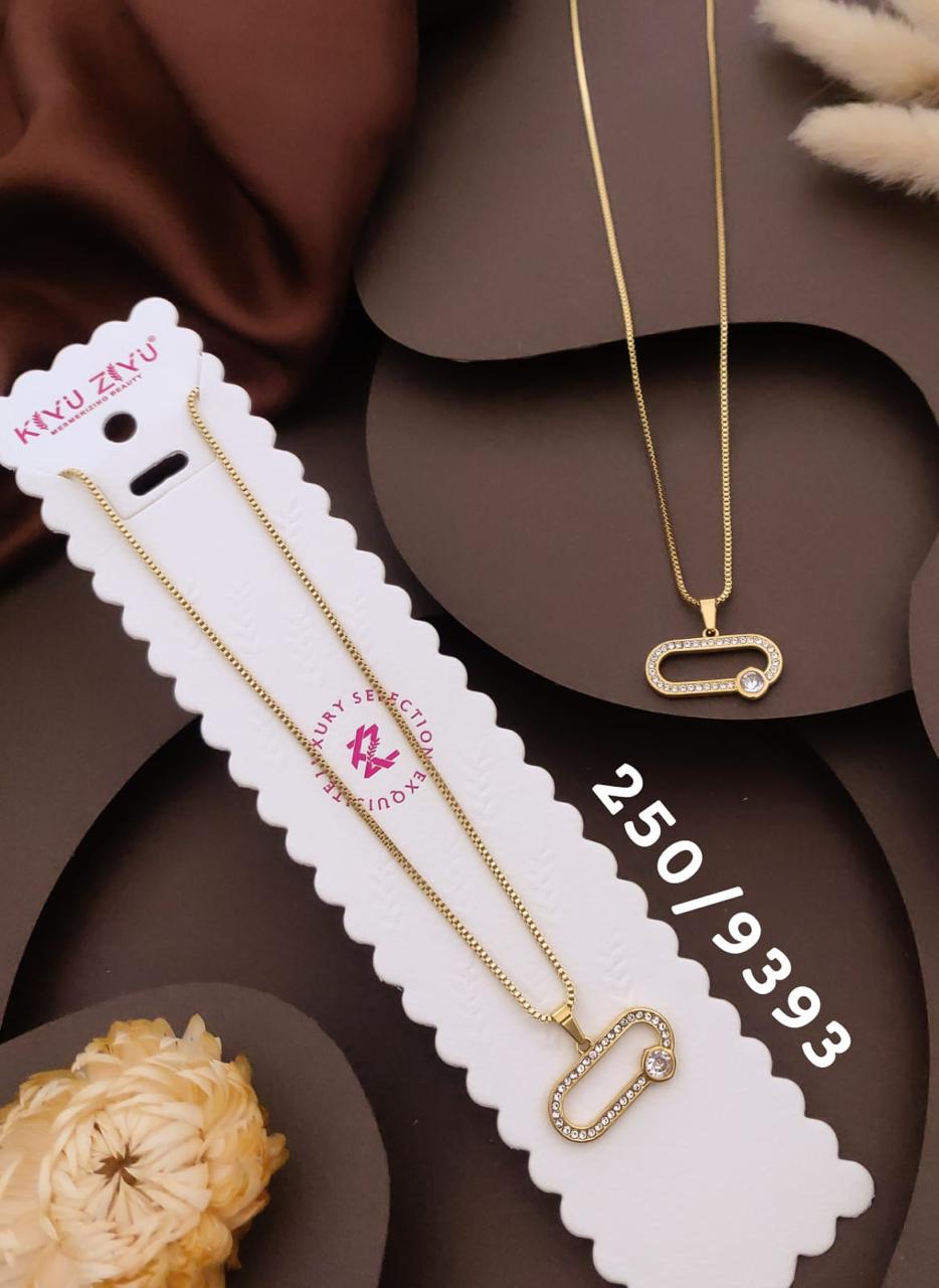 Elegant Crystal Link Gold-Tone Necklace