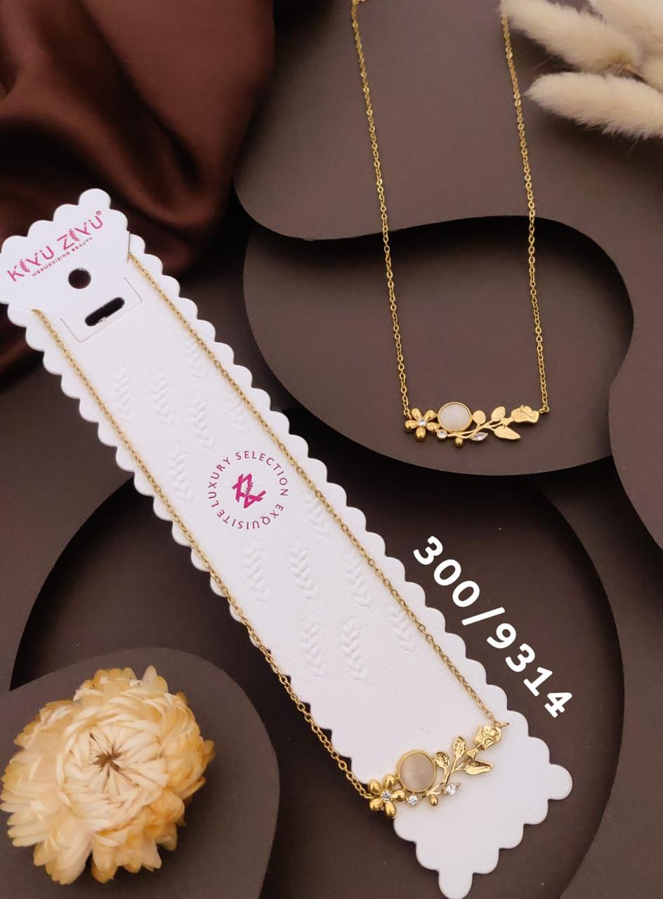 Elegant Floral Pearl Accent Necklace