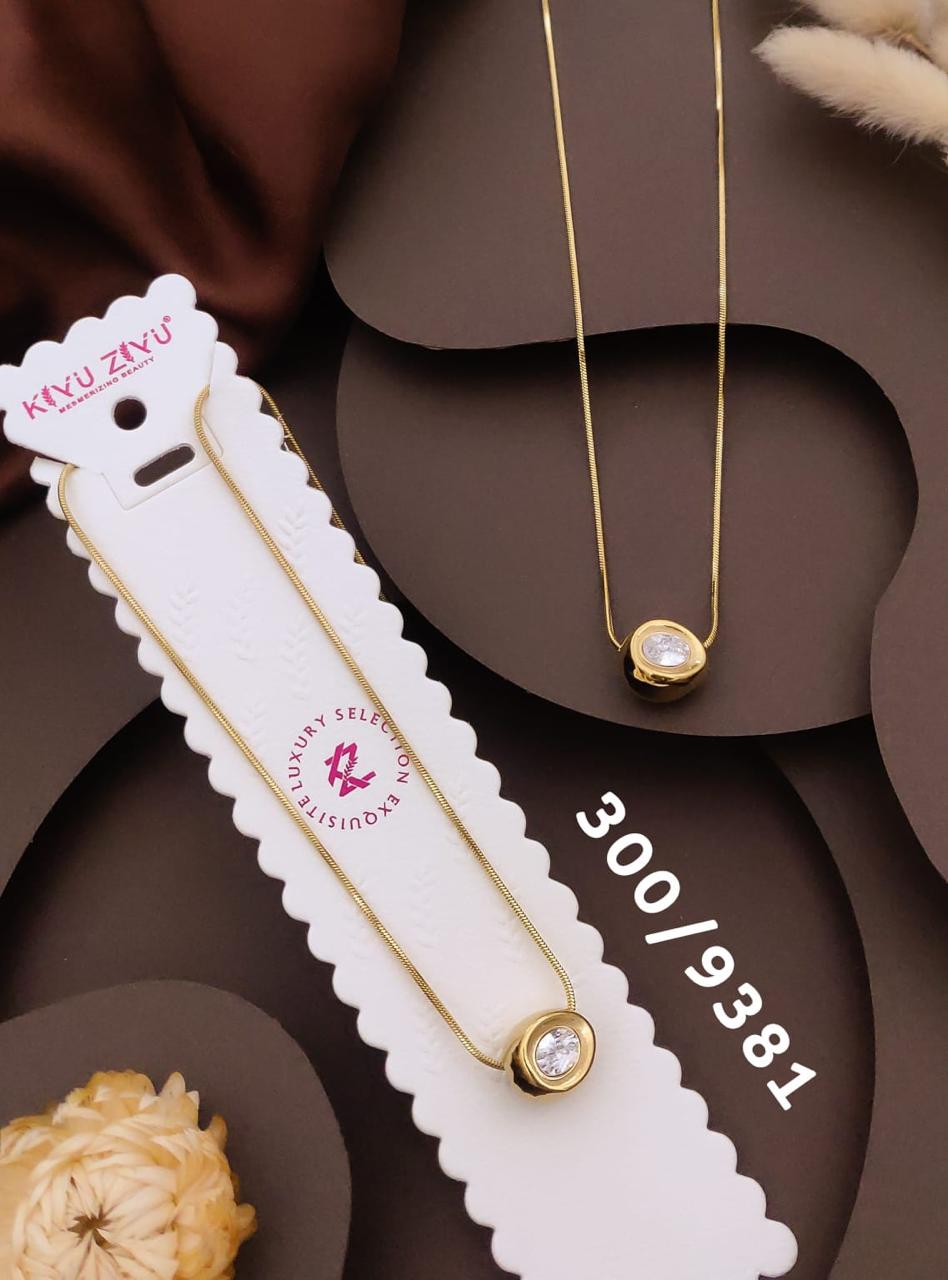 Elegant Round Crystal Gold-Tone Pendant Necklace