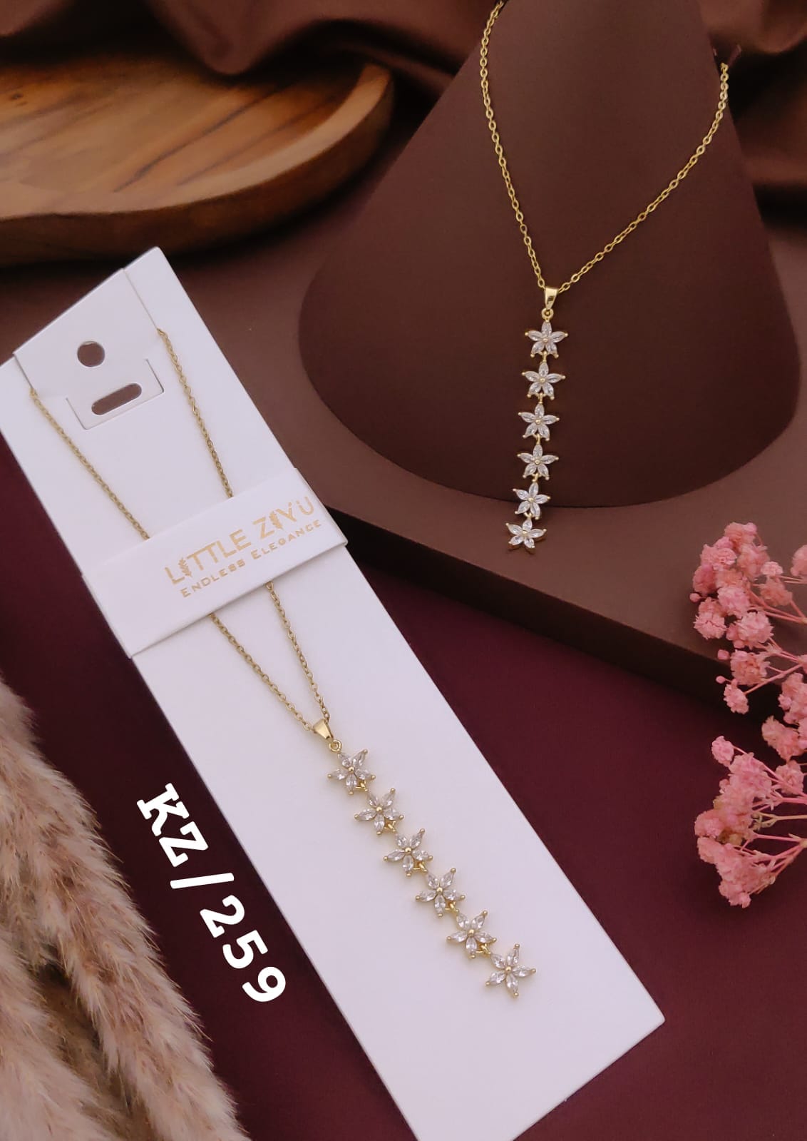 Elegant Floral Crystal Pendant Necklace