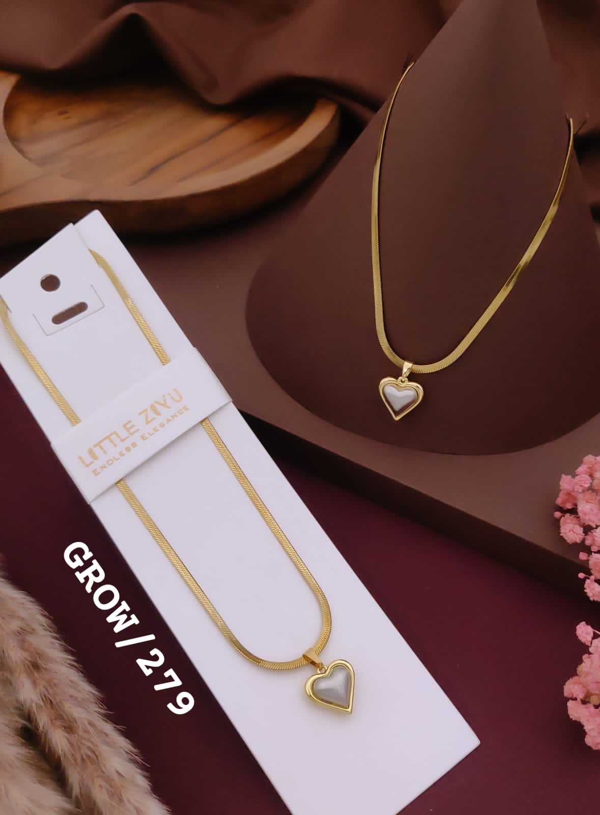 Elegant Pearl Heart Pendant Necklace