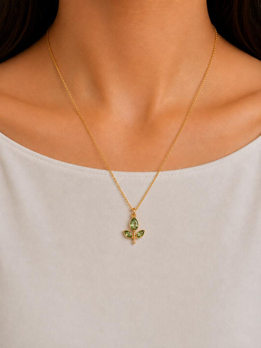Elegant Green Crystal Leaf Pendant Necklace