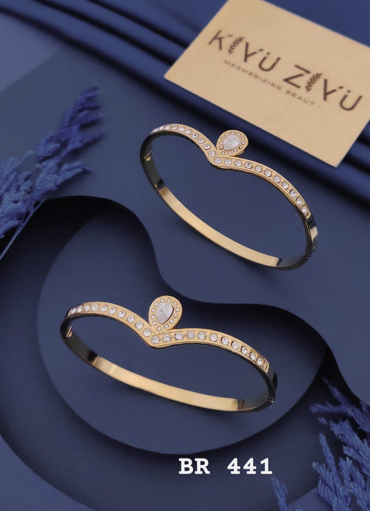 Elegant Teardrop Crystal Gold-Tone Openable Bracelet