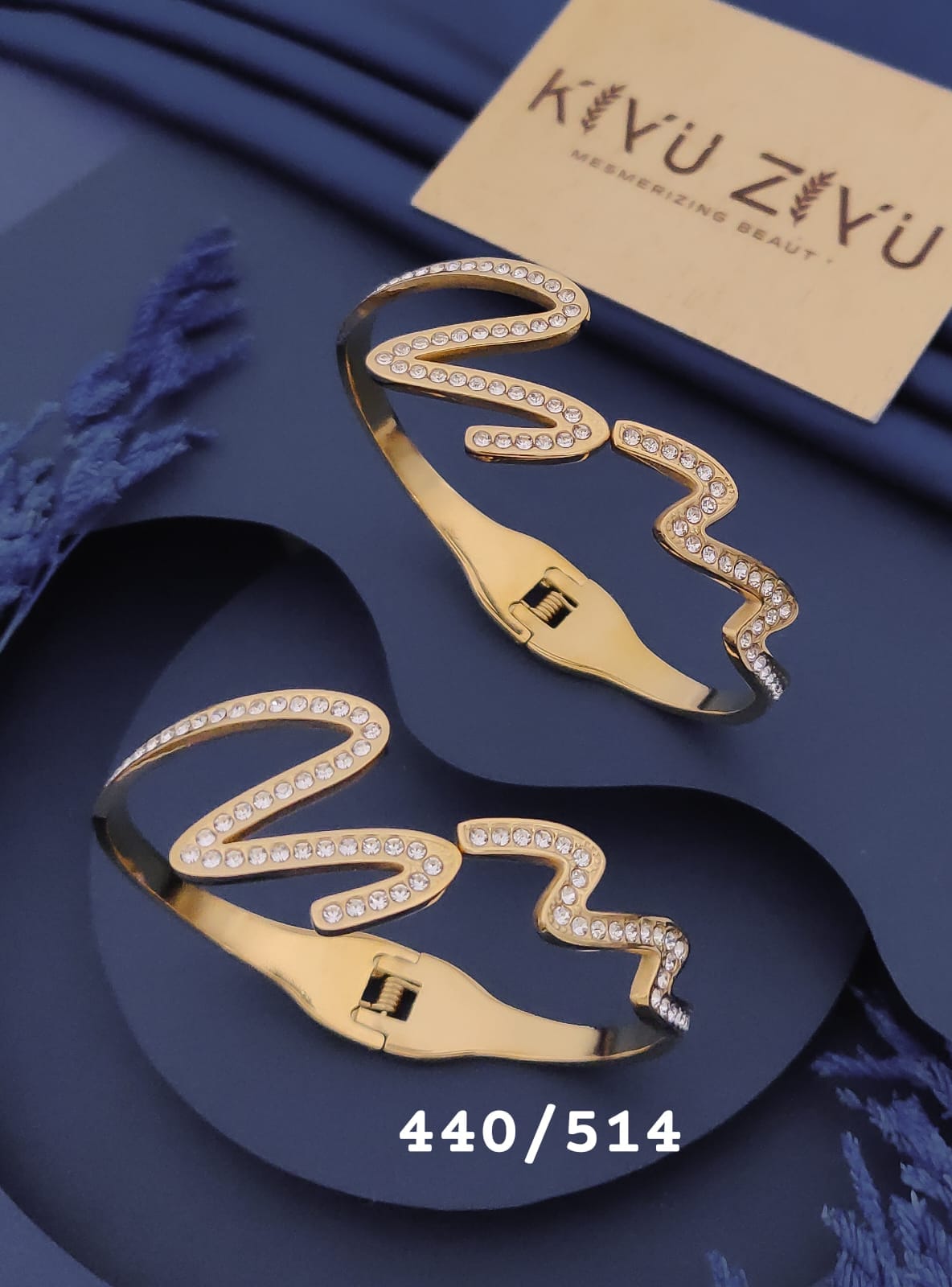 Golden Crystal Wave Adjustable Bracelet