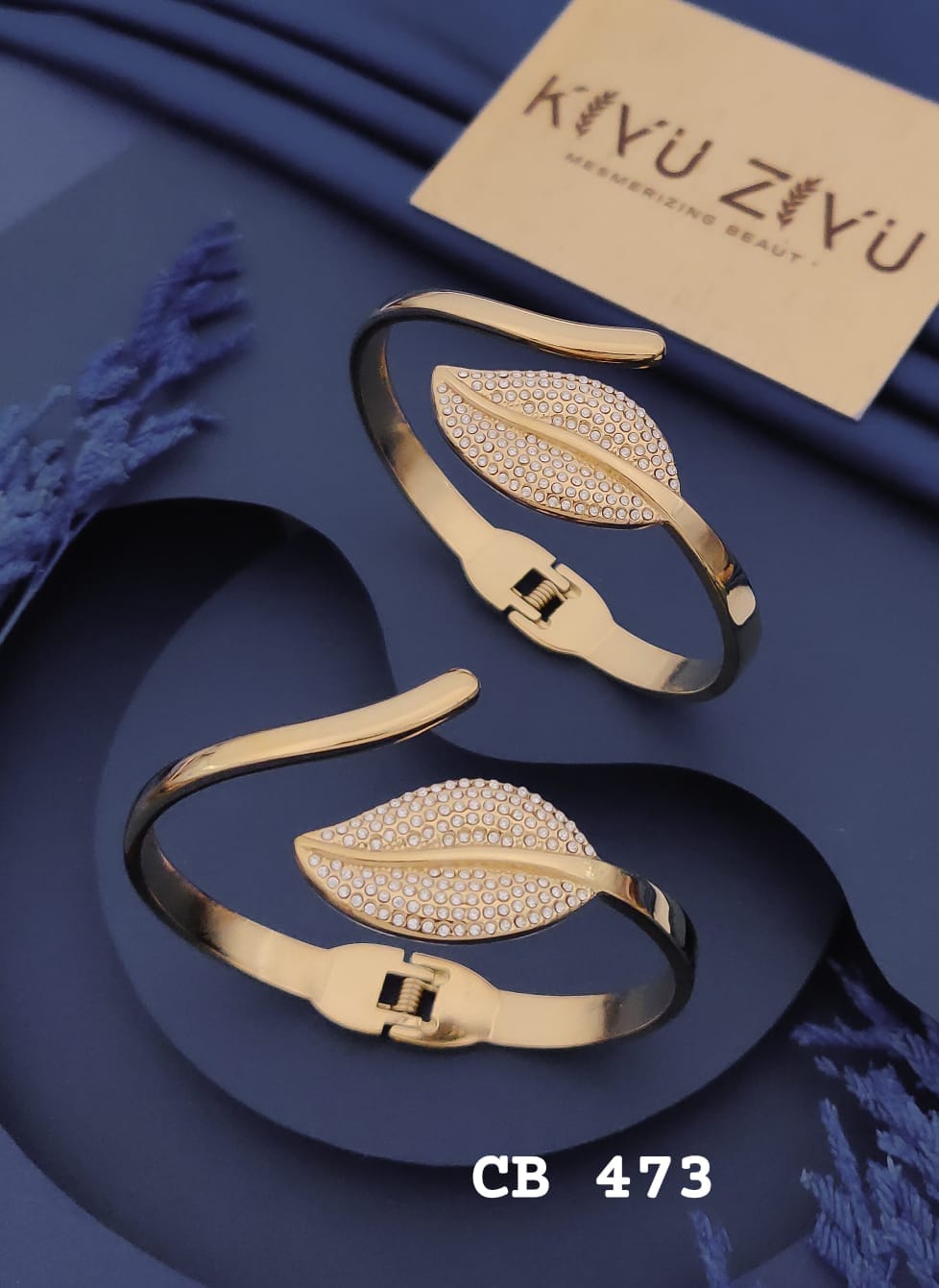 Golden Crystal Leaf Adjustable Bracelet