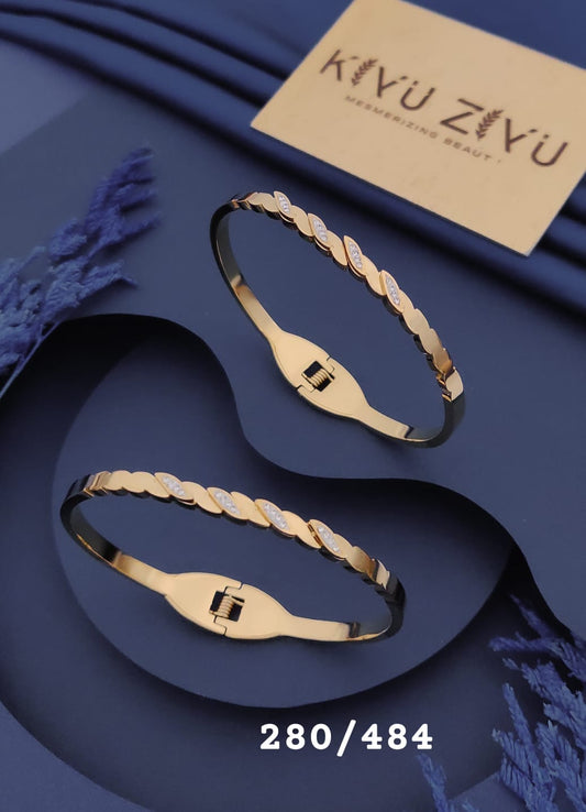 Golden Leaf Crystal Adjustable Bracelet