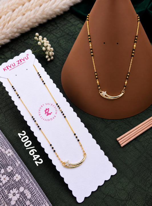 Minimal Crystal Curve Mangalsutra