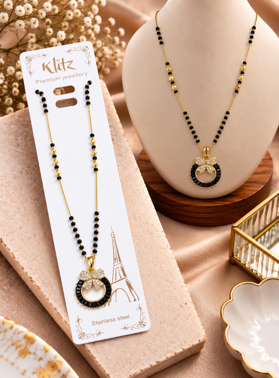 Black Crystal Floral Circle Mangalsutra