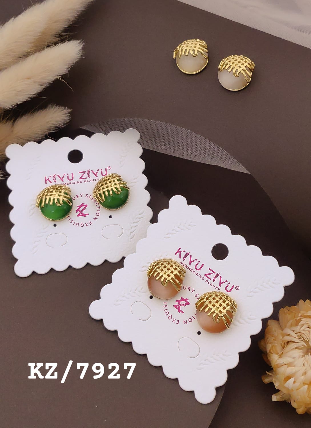 Golden Woven Dome Green Stud Earrings
