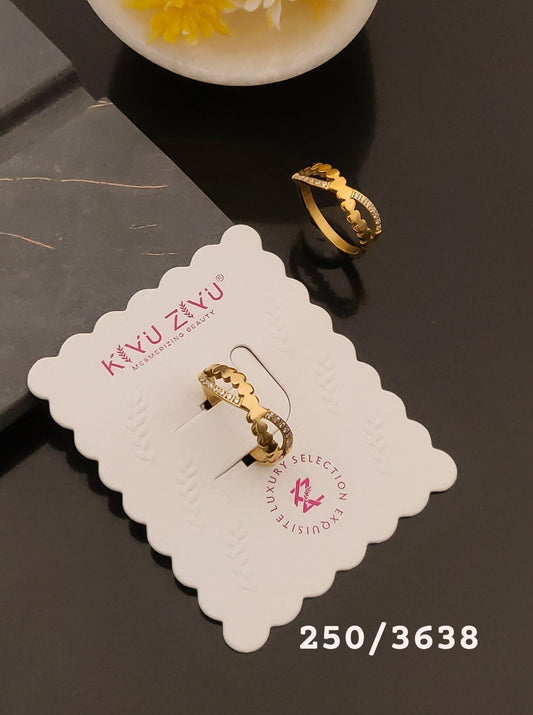 Elegant Gold-Tone Scalloped Crystal Band Ring