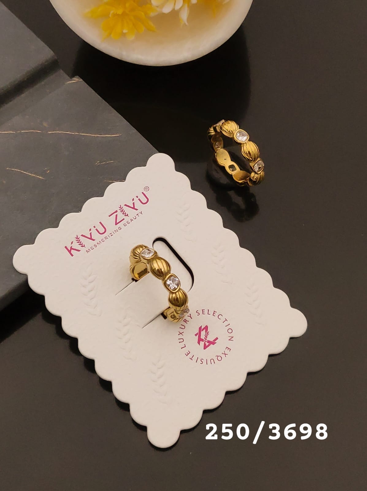 Elegant Gold-Tone Floral Beaded Crystal Ring