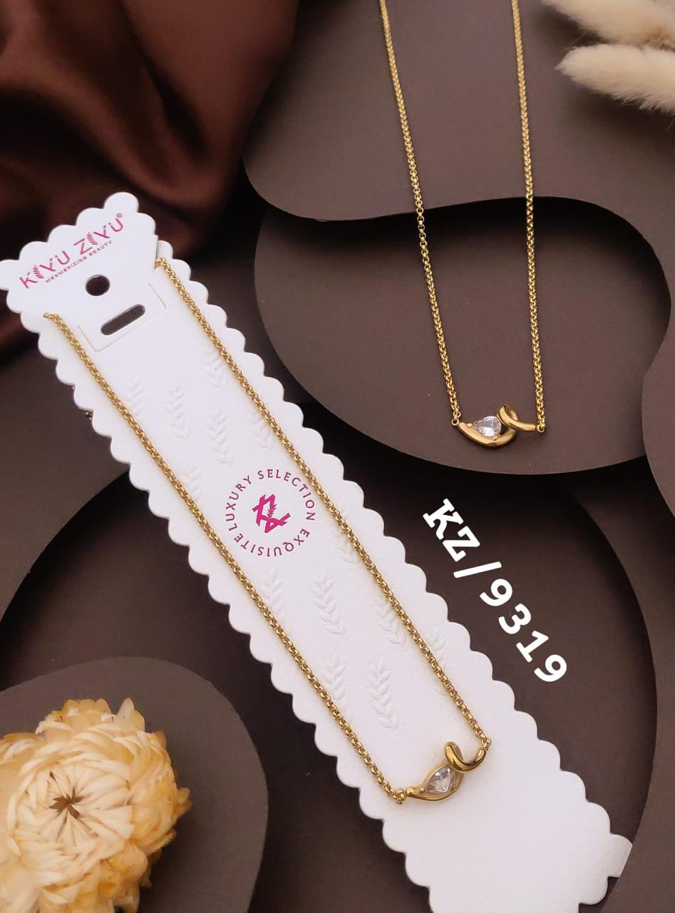 Elegant Swan Crystal Gold-Tone Necklace